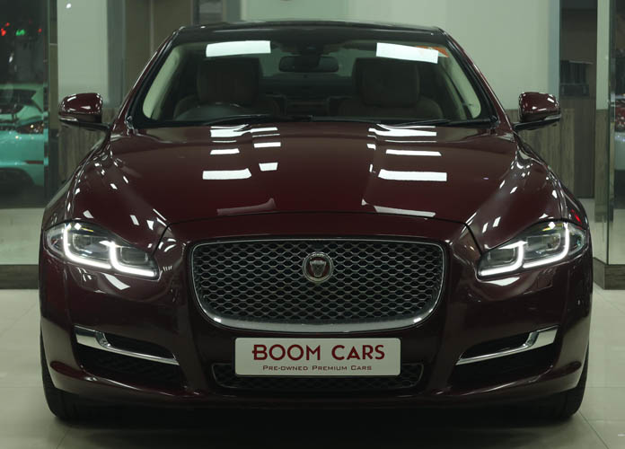 Jaguar XJL Portfolio